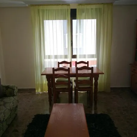 Apartamento Esquina Todo Exterior En Playa Del Cura